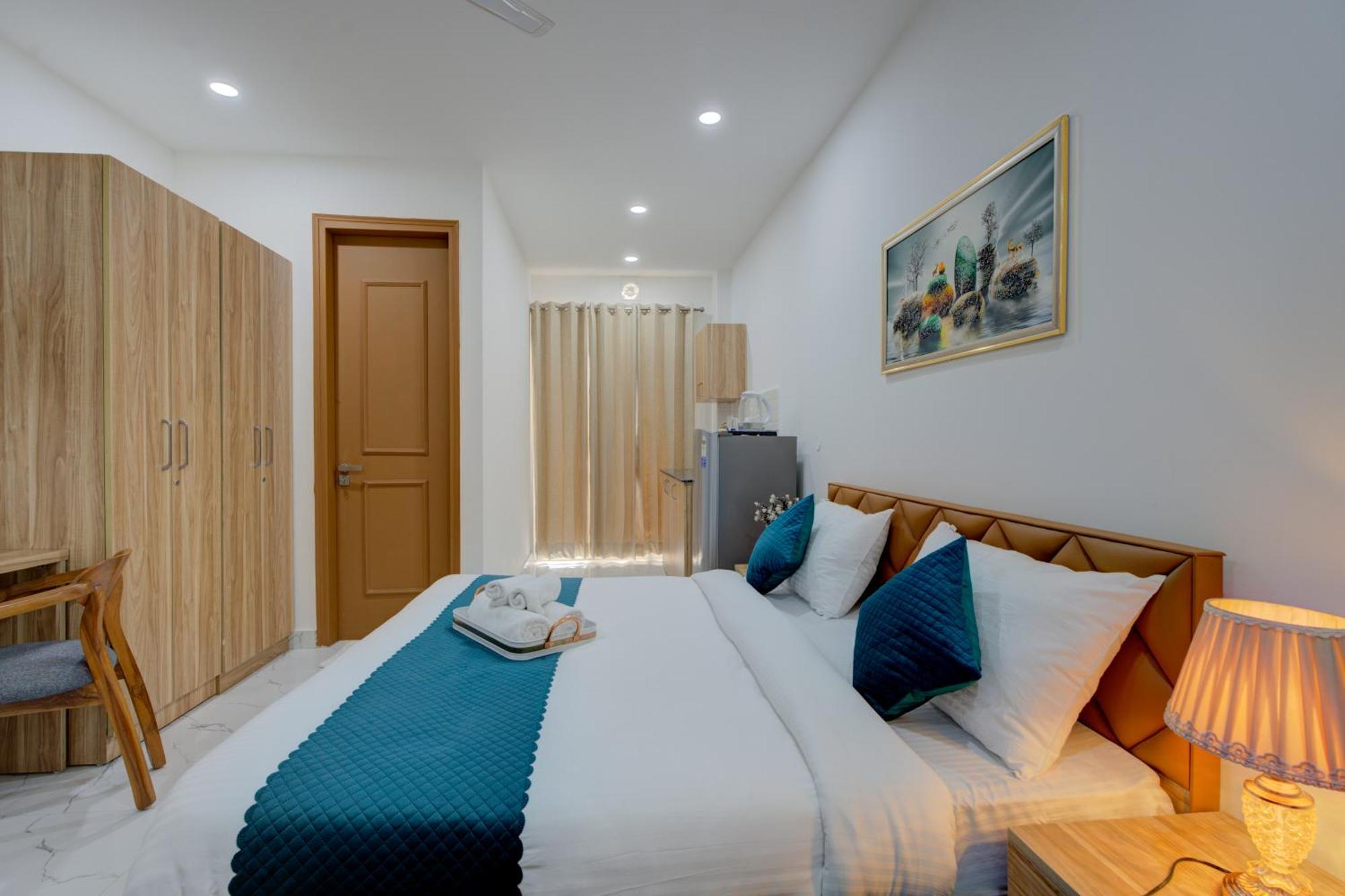 The Lodgers Studio Apartment Infront Of Artemis Hospital Gurugram Gurgaon Esterno foto